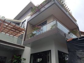 BIỆT THỰ KIM HOÀNG, 230M2, 4T, 18 TỶ, LÔ GÓC, Ô TÔ, VỈA HÈ RỘNG. LH:0976772692.