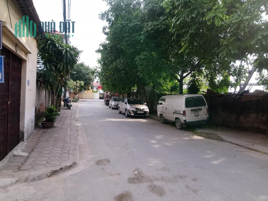 Bán đất lô góc,view vườn hoa đầu phố Ngọc Lâm,Long Biên,108m,mt 6m,giá 16.2 tỷ.