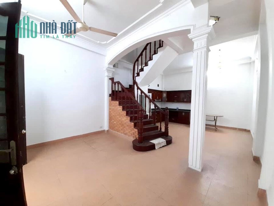 BÁN NHÀ TÂY HỒ QUẬN - LÔ GÓC - 3 THOÁNG - NGÕ THÔNG - CHO THUÊ - 6xTỶ
