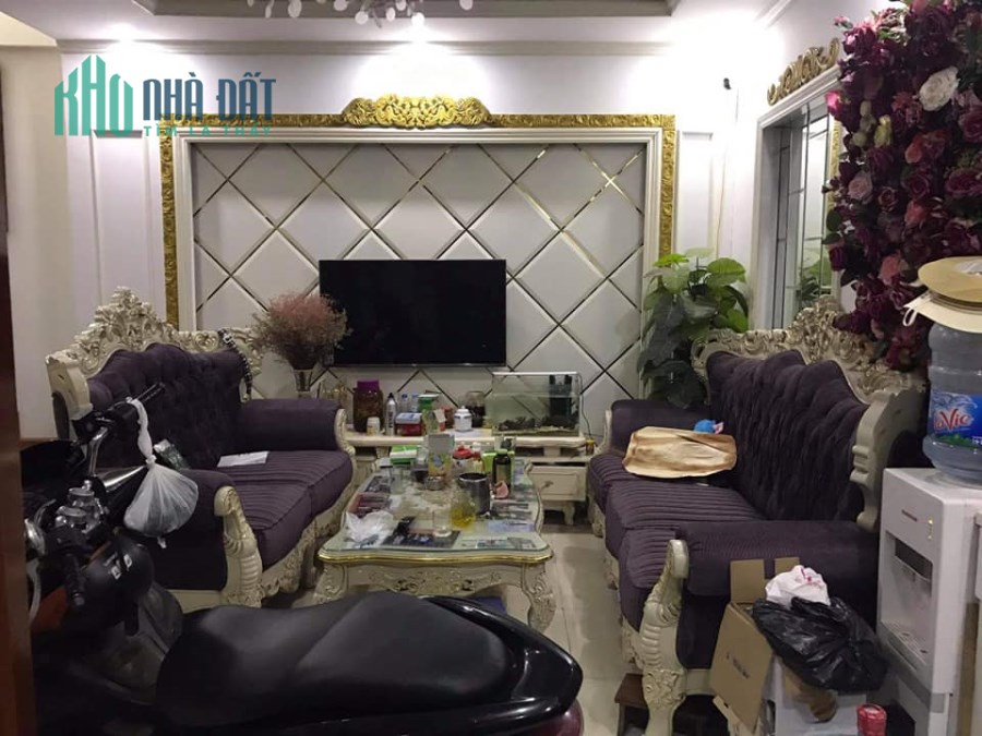 Bán Nhà Mới Đẹp Phố Thanh Nhàn Trung Tâm Quận Hai Bà Trưng DT 42m x 4T Giá 2.6 Tỷ