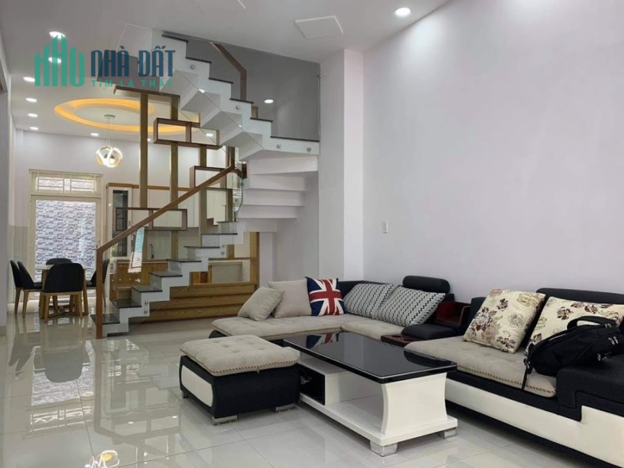 Bán nhà Thành Công,Tân Phú,hẻm rộng,2 lầu 52.6m2,giá rẻ 3,85tỷ,lh0386817015