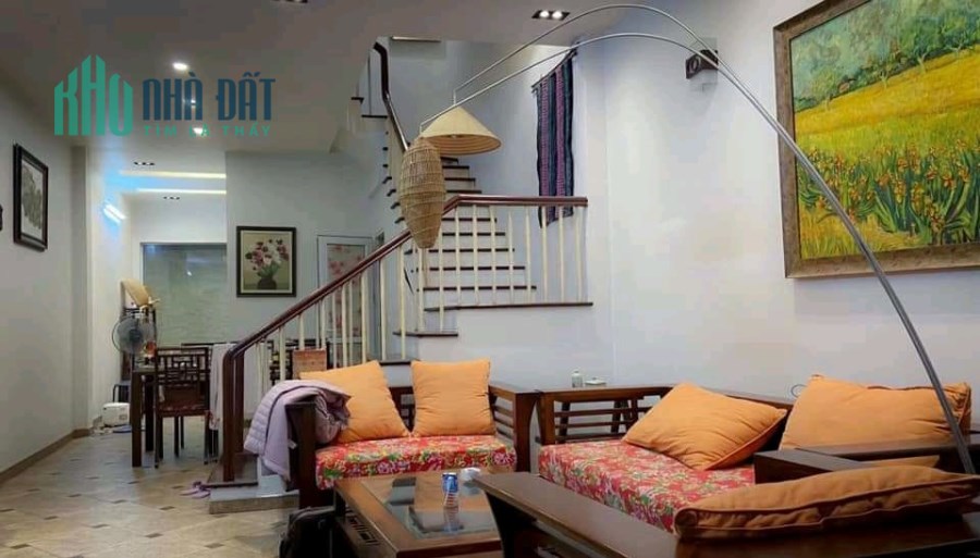 BÁN NHÀ Trương định 66M2, 3 TẦNG, NHỈNH 3 TỶ, LH LH 0977440990