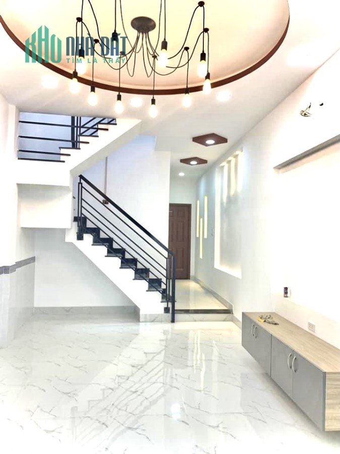 Bán Nhà Phan Văn Trị 51m2 3PN 5m ra HXT Chỉ 4Tỷ95 Phường 11 Bình Thạnh