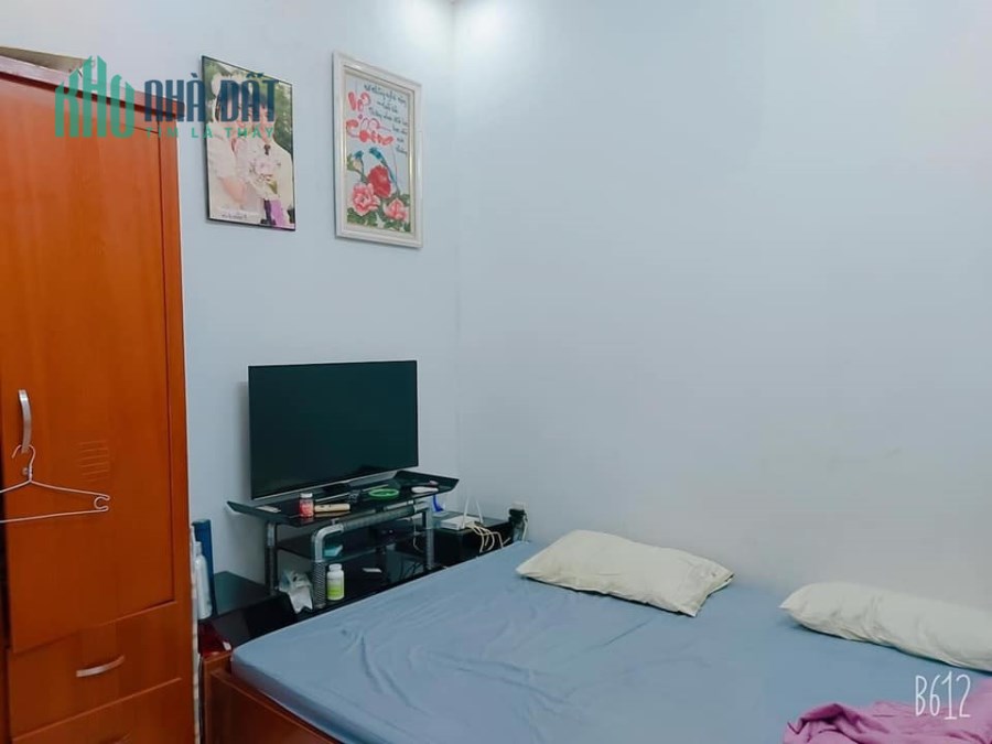 NHÀ 10 TỶ THIỆN CHÍ BÁN GẤP 4 TỶ 5, YÊN LÃNG, KINH D, 46M2X4T, BAO SANG TÊN, TẶNG NỘI THẤT
