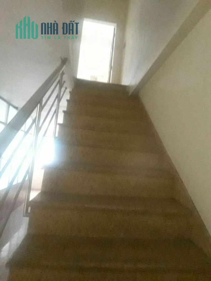 Bán nhà hai mặt phố Đống Đa, siêu hiếm, DT:50m2, 5 tầng MT:5.6m giá 15 tỷ.