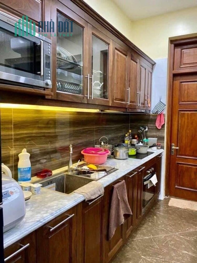 Bán Nhà Mới Đẹp Nội Thất Sang Trọng Phố Lê Thanh Nghị Dt 38m MT 4m Giá 2.7 Tỷ
