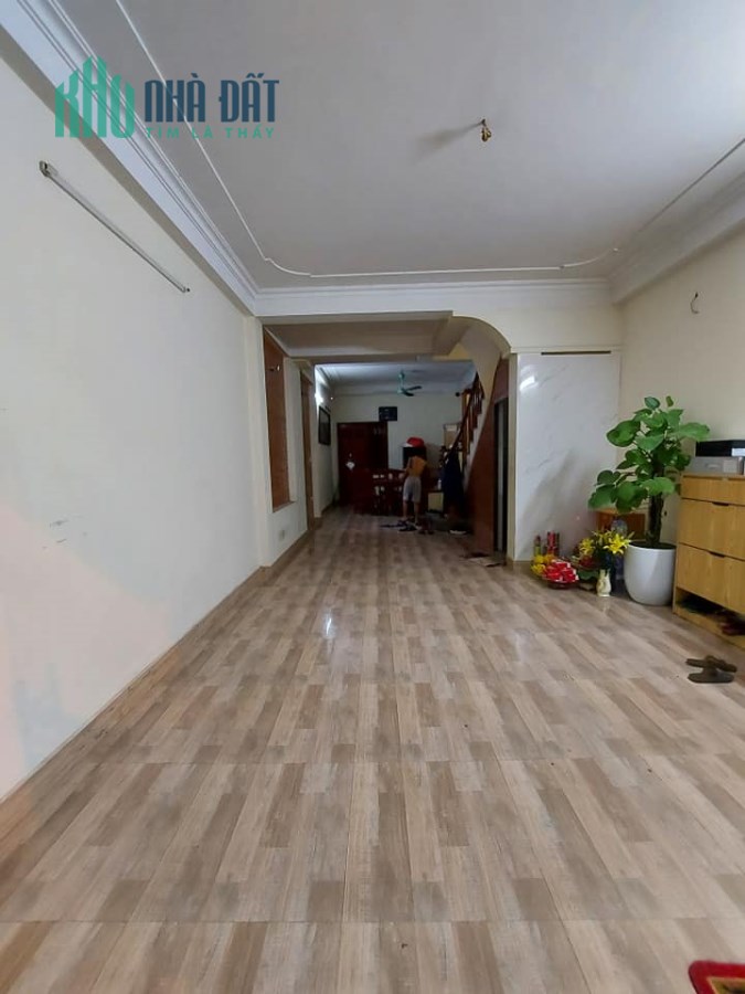 Bán nhà, phố Tố Hữu, HĐ, vỉa hè đường 2 làn otô, KD đỉnh, 50m2, 5T, 5.5 tỷ.