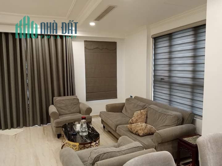 Bán nhà Siêu Chất Phố Trần Đại Nghĩa chỉ việc xách Vali đến ở DT 40m MT 4m Giá 2.8 Tỷ