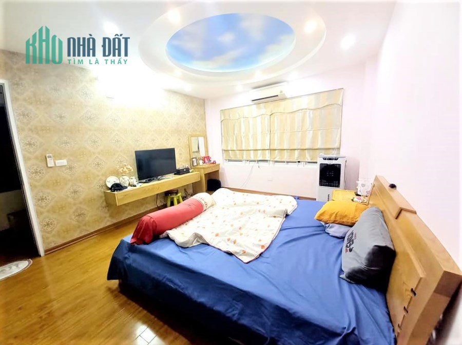 Nhà phố Phương Liệt, Thanh Xuân: DT 65m2*6T; MT 6m; giá 5,9tỷ
