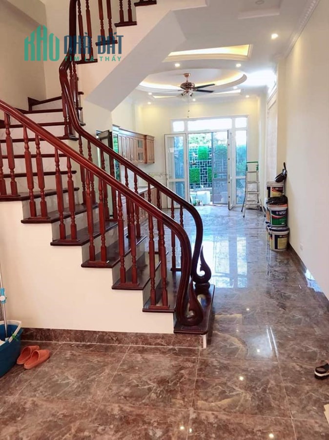 Siêu phẩm mùa dịch Oto đỗ cửa 45m2*5T Trương Định – Bạch Mai chỉ 2.9 tỷ