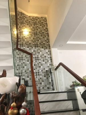 Bán nhà mặt tiền ngay chợ Bình Long ,52m2 ,4 tầng ,mới xây năm 2020,lh0386817015