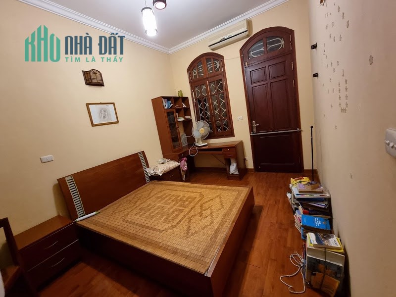 Bán Biệt Thự VIP, Trung Yên, Cầu Giấy, 200m*4T*MT15m, 48 tỷ, Lô Góc, Đẳng Cấp.LH:0397194848