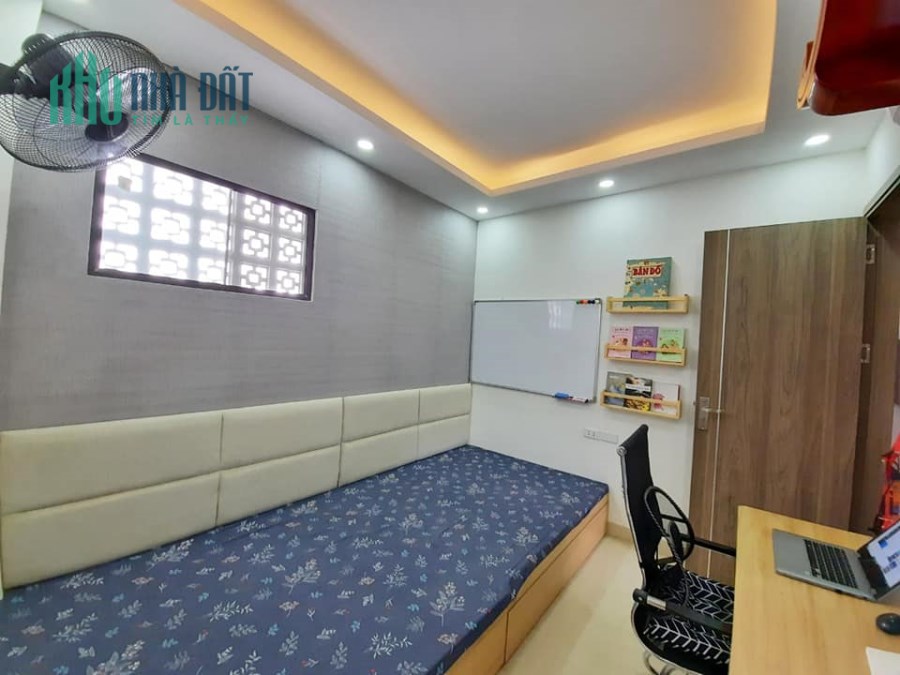 Chính chủ cần bán căn hộ tầng 4 Thịnh Hào 1 diện tích 46m2. giá 1.45 tỷ