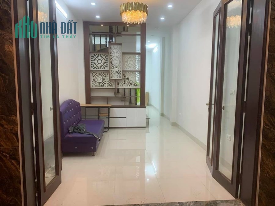 CHÍNH CHỦ BÁN NHÀ ,  39 M2, 5 Tầng,  Nam Dư, quận Hoàng Mai, giá chỉ hơn 3 Tỷ GARA Ô TÔ