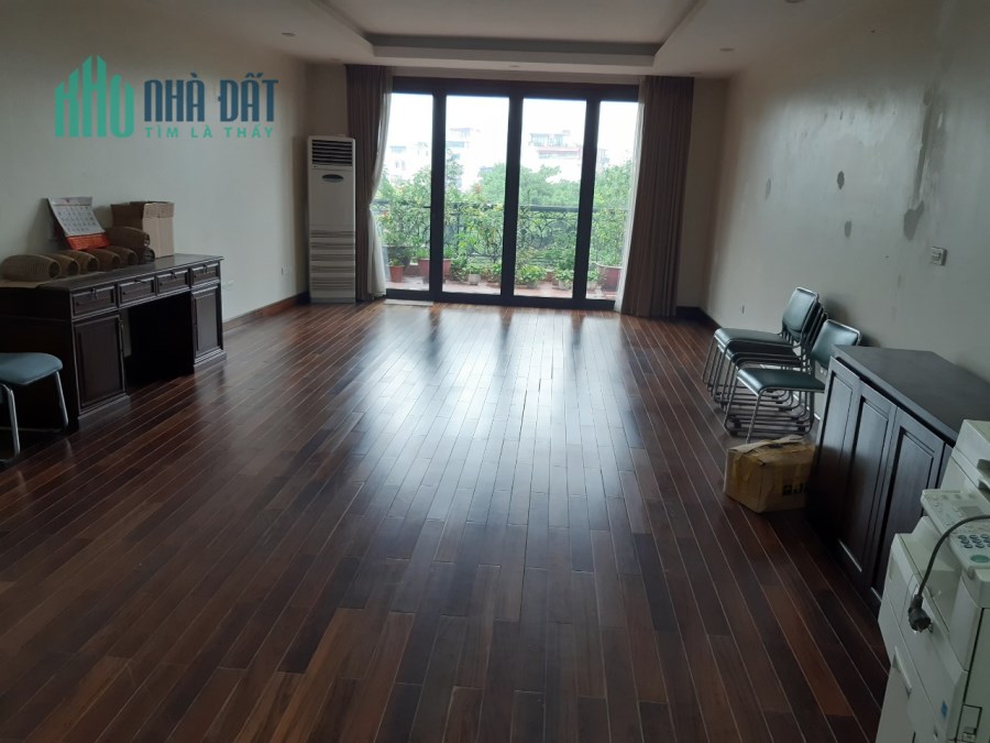Mặt phố Chùa Bộc 4tầng -75m2 -mặt tiền rộng- giao dịch ngay- giá chỉ 24 tỷ.