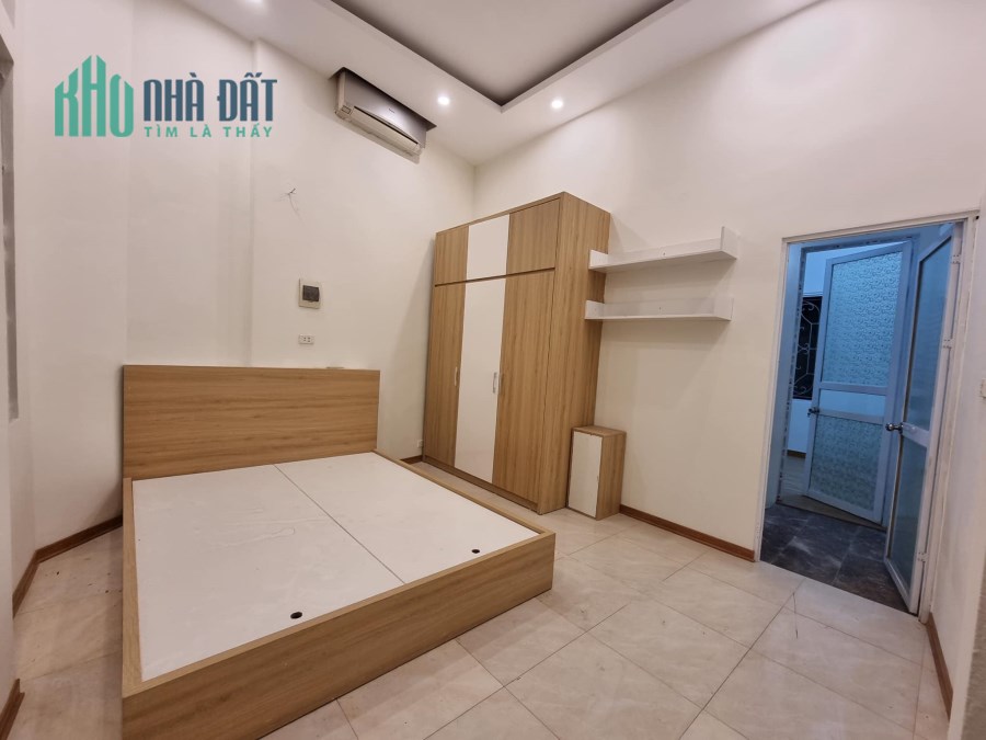 Cần bán gấp nhà ngõ 296 Minh Khai diện tích 52m²*3t giá 3,4 tỷ