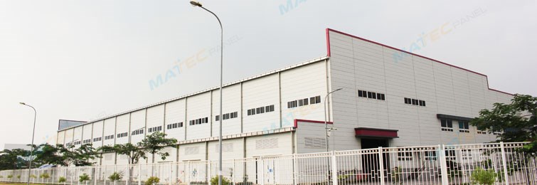 Cho thuê xưởng 3200m2 trong KCN Đại Đồng, xưởng mới, PCCC vòng ngoài. LH 0988 457 392