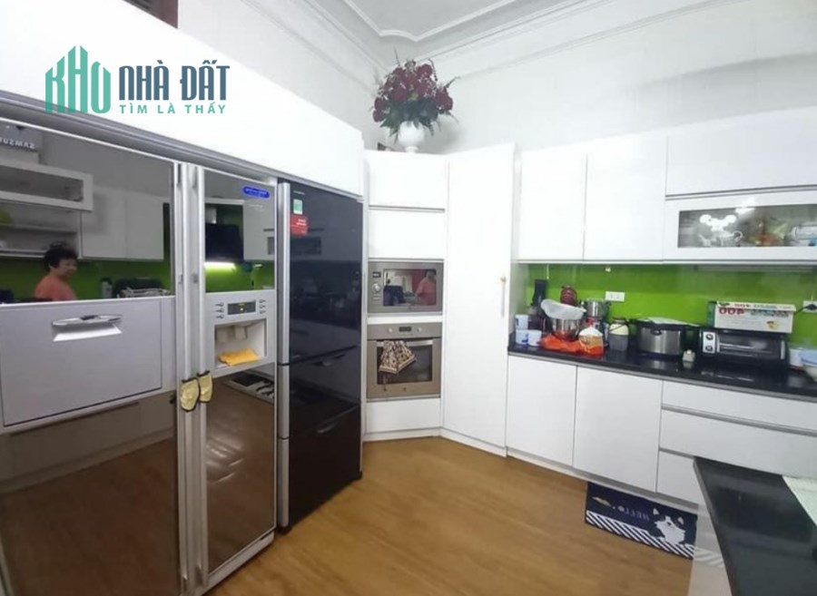 Bán nhà Kim Mã, 60m2, Mặt tiền siêu rộng 7.5m, chỉ 4.45 tỷ.