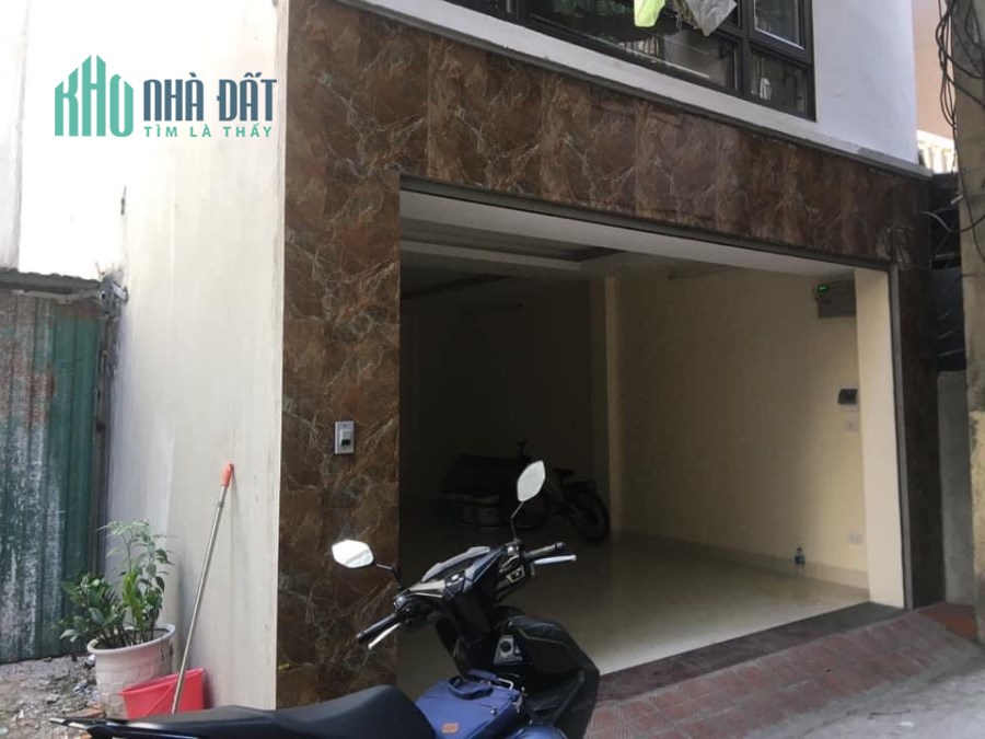 Nhà siêu đẹp , phân lô Cầu Bươu- Thanh Trì. ô tô vào nhà