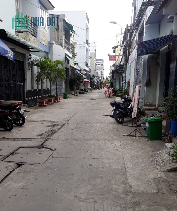 Chốt đơn 2 tỷ - Nhà đẹp Quận 10