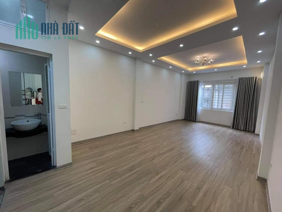 Cần Bán Gấp Nhà Ngõ  Ngõ Quỳnh  diện tích 32m²*4T Giá 4.2tỷ