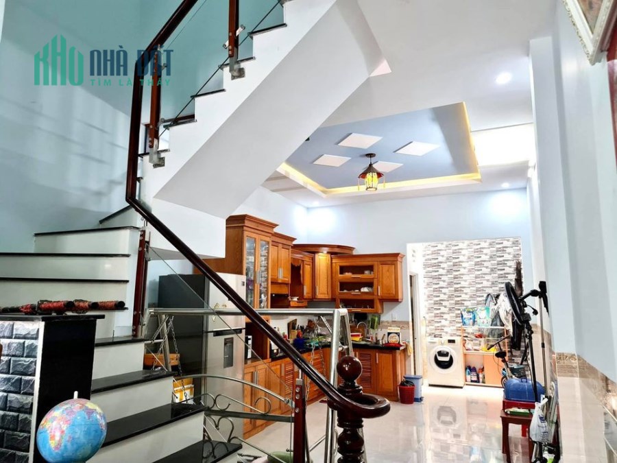 Bán nhà quận 5, siêu đẹp ở ngay, NỞ HẬU, 39m2, 0911687421