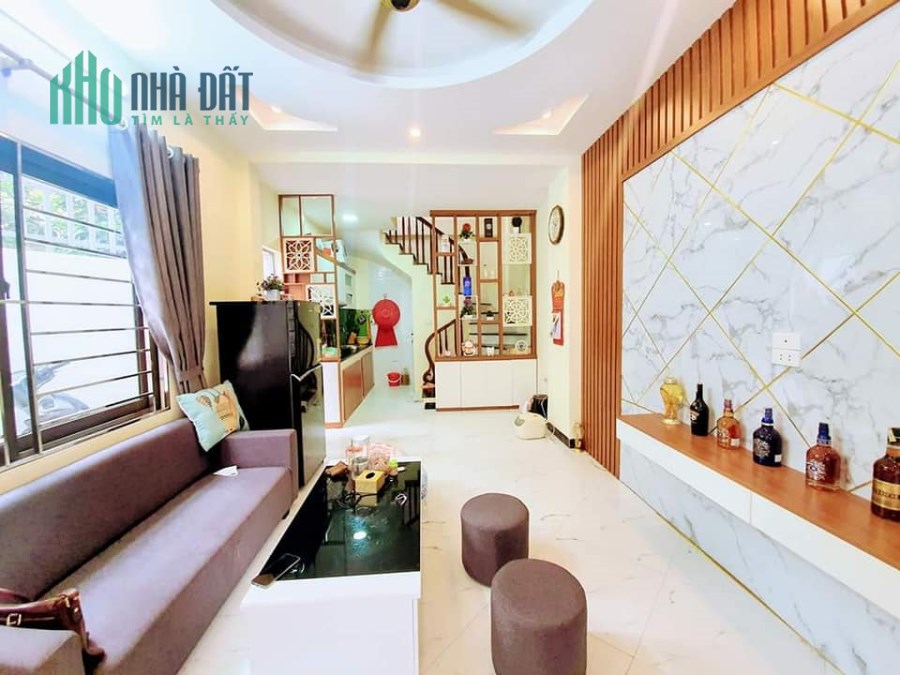 NƠI HẠNH PHÚC NHẤT, BÁN GẤP NHÀ TRÚC KHÊ, KD, 40M2X5T, BAO SANG TÊN, NỘI THẤT