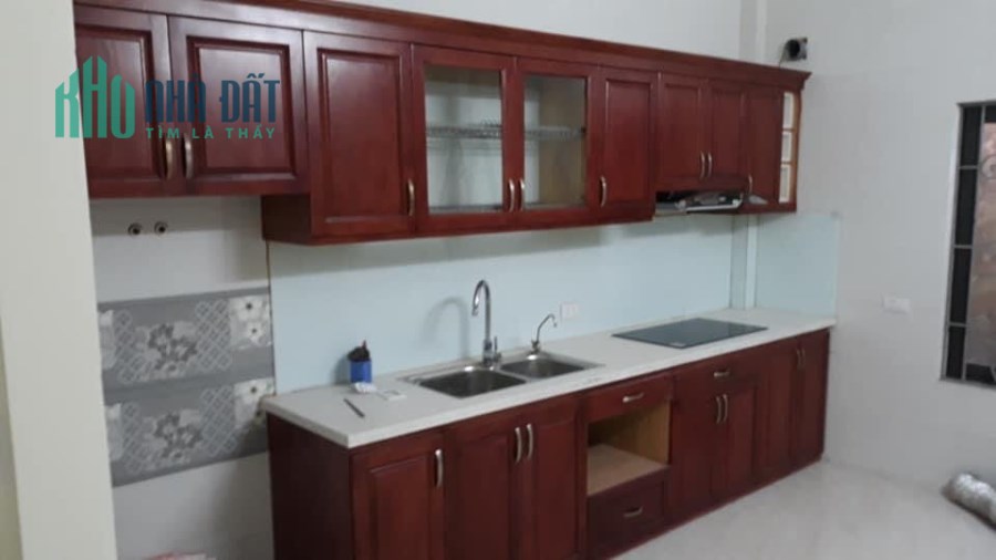 Siêu phẩm Phố Lâm Du, Nguyễn Văn Cừ nhà 60m2 - 4T,  ba bước ra phố chính. giá 4.3 tỷ