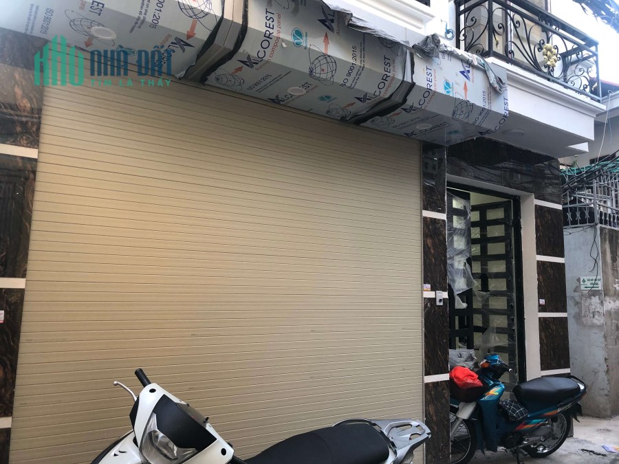 Bán căn nhà mới lô góc vuông vắn 45m2 tại Tân Mai -Trương Định :5 Tỷ 3