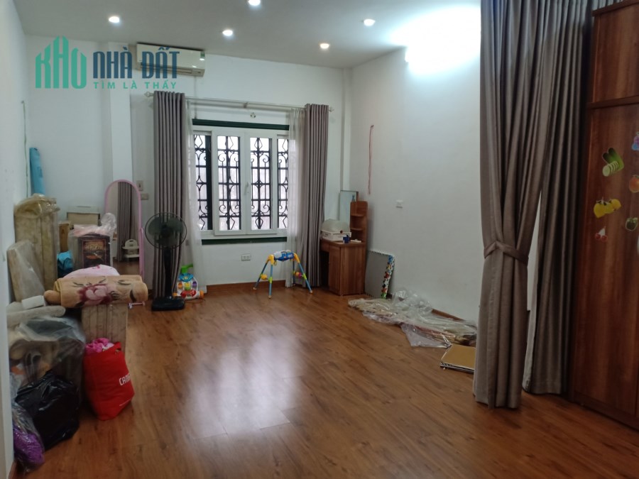 Nhà cực đẹp giá cực rẻ, Khương Trung- Ngã Tư Sở, gần ngay mặt phố, 79 tr/mét, lh 0912590048