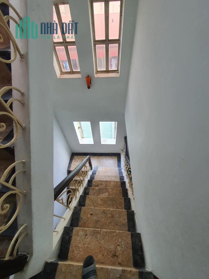 BÁN NHÀ MINH KHAI HAI BÀ 31M 4T 2xTỶ - GẦN PHỐ - HIẾM NHÀ BÁN