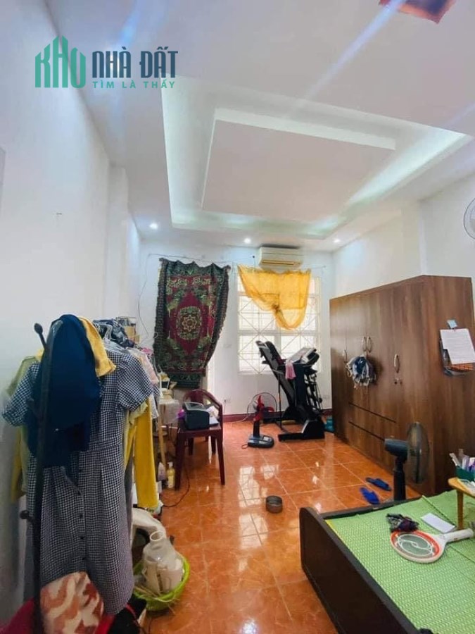 SIÊU RẺ,Trương Định 45m2/4 Phòng ngủ,ngõ thông kinh doanh