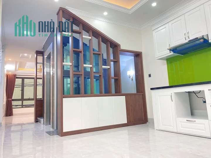 Siêu HOT phố Bồ Đề, Long Biên, ở ngay, đầu tư tốt, 50m2 6T chỉ 6.3 tỷ.