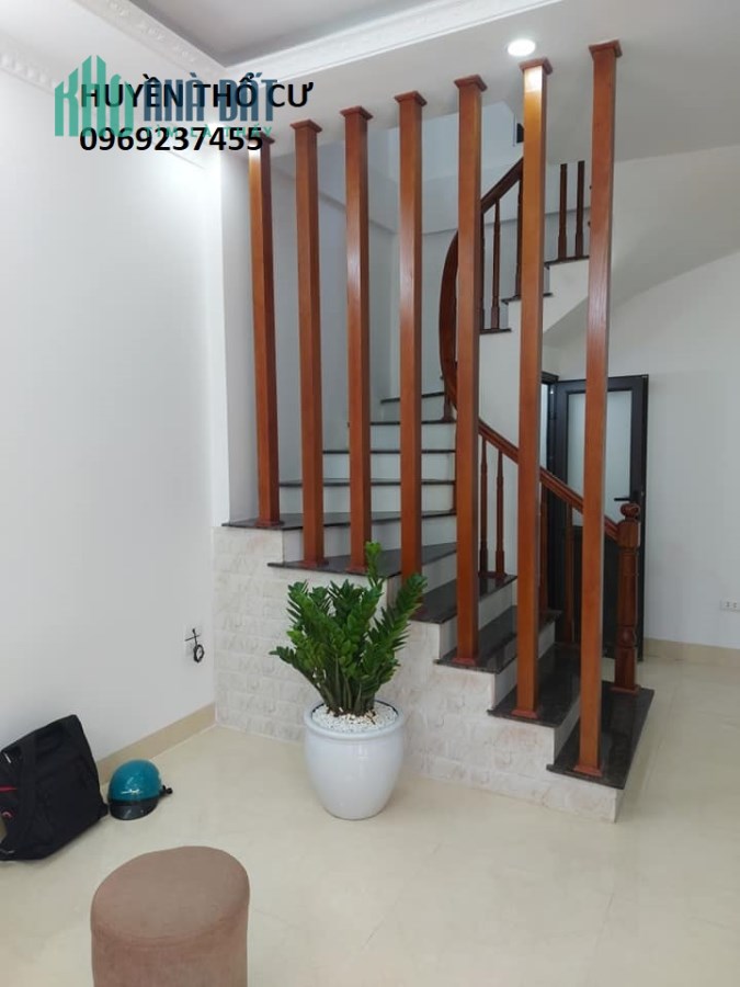Đỉnh chóp!Nhà mới Nguyễn Văn Cừ-gần phố,46m2,5 tầng,mt6m,nhỉnh 3 tỷ
