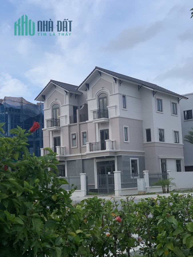 bán biệt thự đẹp như mơ tại Centa City khu đô thị chuẩn mục SIngapore