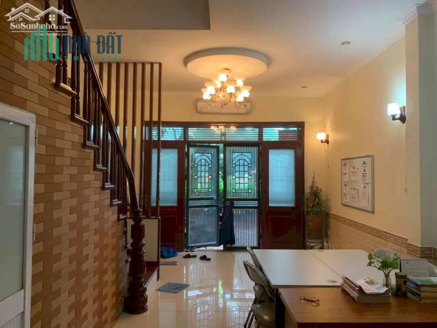 Bán Nhà Minh Khai, HBT – Lô góc – Ngõ Nông - 31m2, 4T, Nhỉnh 2 tỷ.