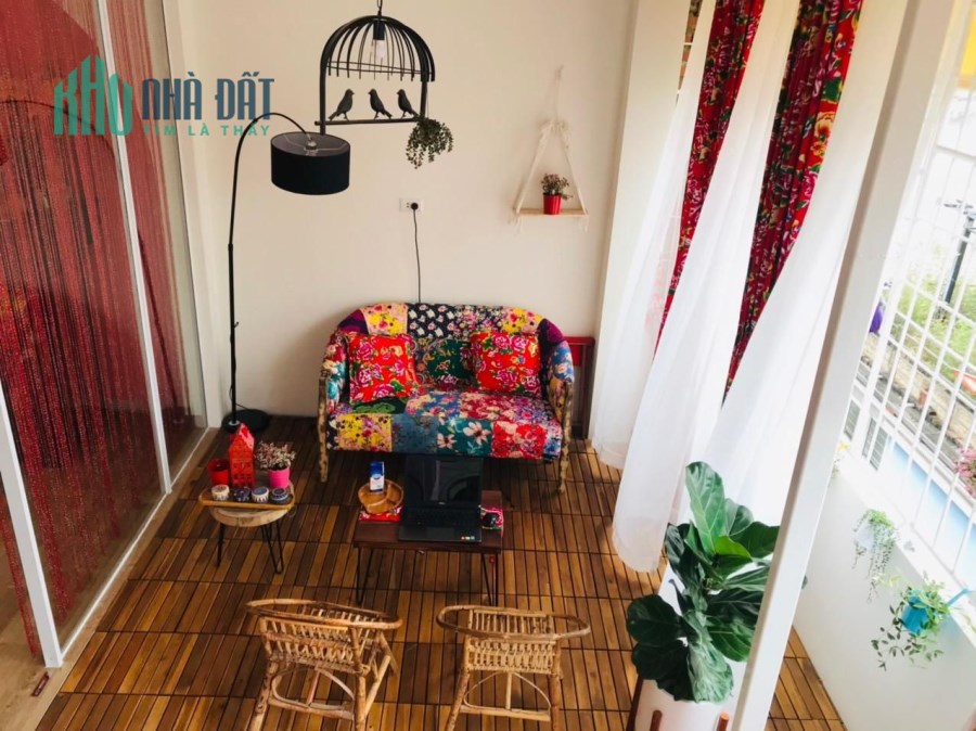 DUY NHẤT MỘT CĂN HỒ TÙNG MẬU - GARA Ô TÔ - NHÀ ĐẸP - Ở CỰC SƯỚNG.