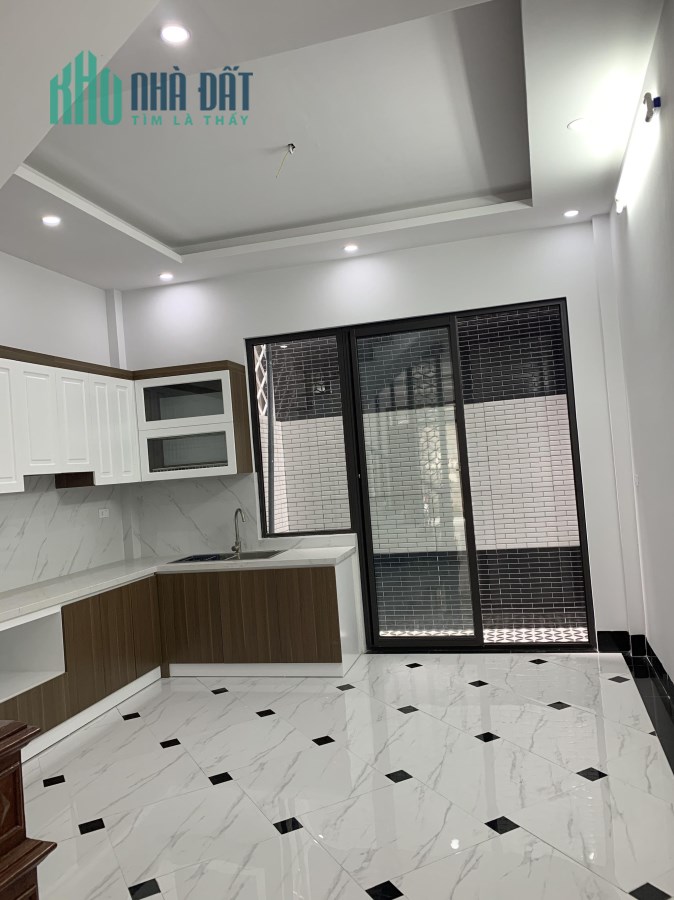 Cần bán nhà riêng,ở ngay, 47mx4Tx4.85 tỷ Khâm Thiên,Tôn Đức Thắng,Đống Đa.