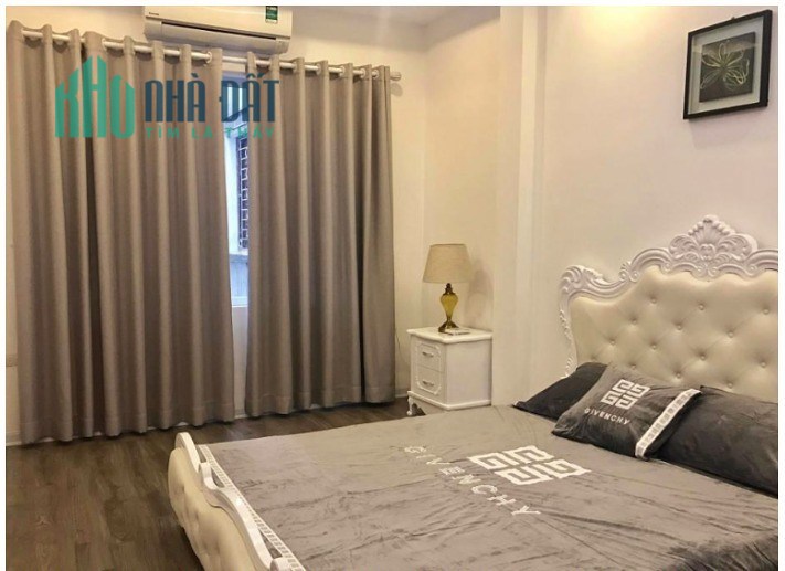 Bán gấp nhà phân lô phố Tô Vĩnh Diện, 44m2, 4 tầng, ở luôn, 4 tỷ