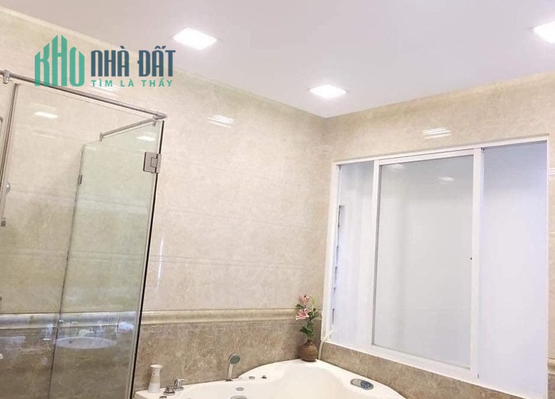 Bán gấp nhà phân lô phố Tô Vĩnh Diện, 44m2, 4 tầng, ở luôn, 4 tỷ