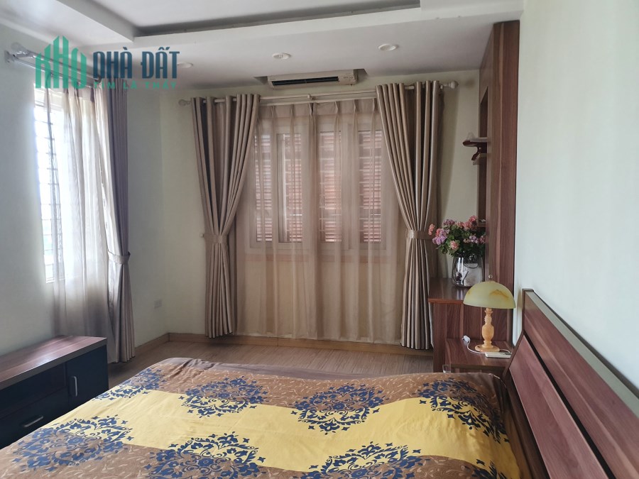 Bán nhà Đông Tác, Đống Đa: Ngõ rộng, lô góc, 3 thoáng, nhà đẹp, 60m2x4T, MT 6m, 6.8 Tỷ-0975642942