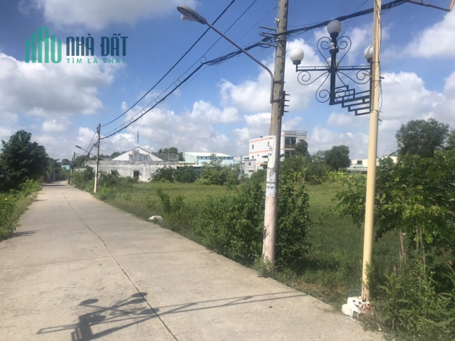 Cần bán đất thổ cư 80m2 đường Hoàng Phan Thái, xã Bình Chánh