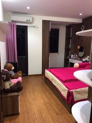 Bán gấp nhà MỸ ĐÌNH, dt 50m2, 5t, nhỉnh 6 tỷ, lô góc, ô tô, kinh doanh, dòng tiền đều.