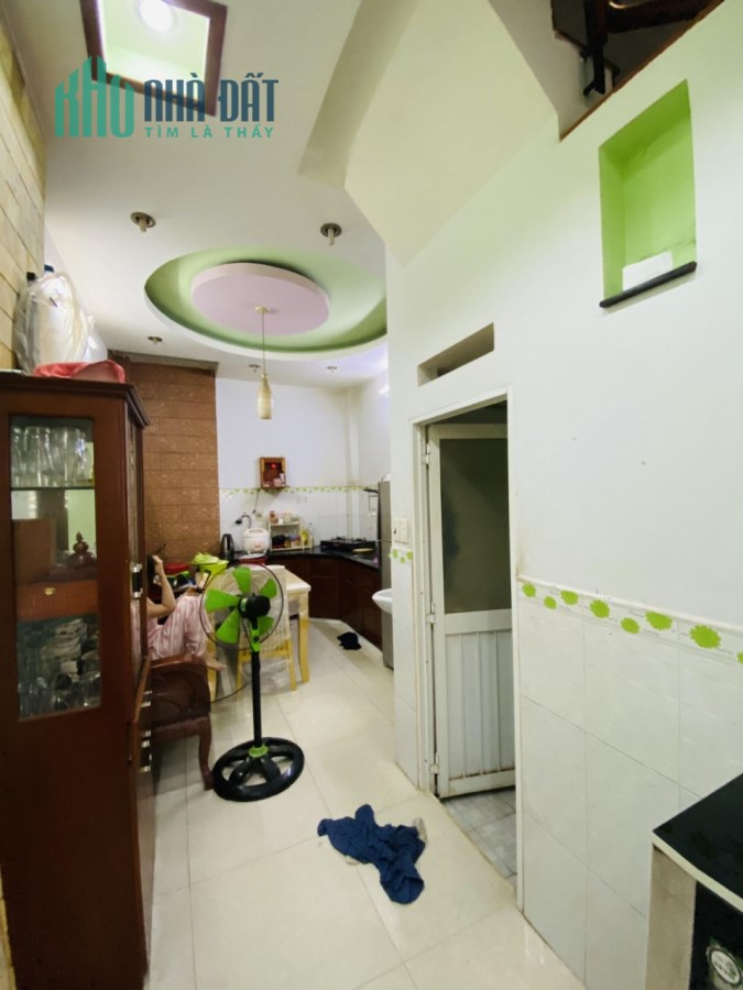 Bán Nhà Bình Tân Giá Rẻ -2Tầng BTCT- Chỉ 3.55 tỷ.
