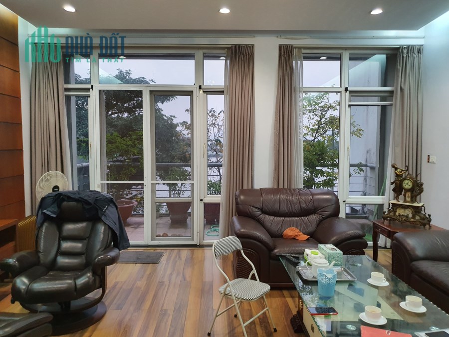 Bán nhà Nguyễn Chí Thanh, Đống Đa: Lô góc, Ôtô tránh, nhà đẹp, nội thất, 60m2x5T, MT 5m-0975642942