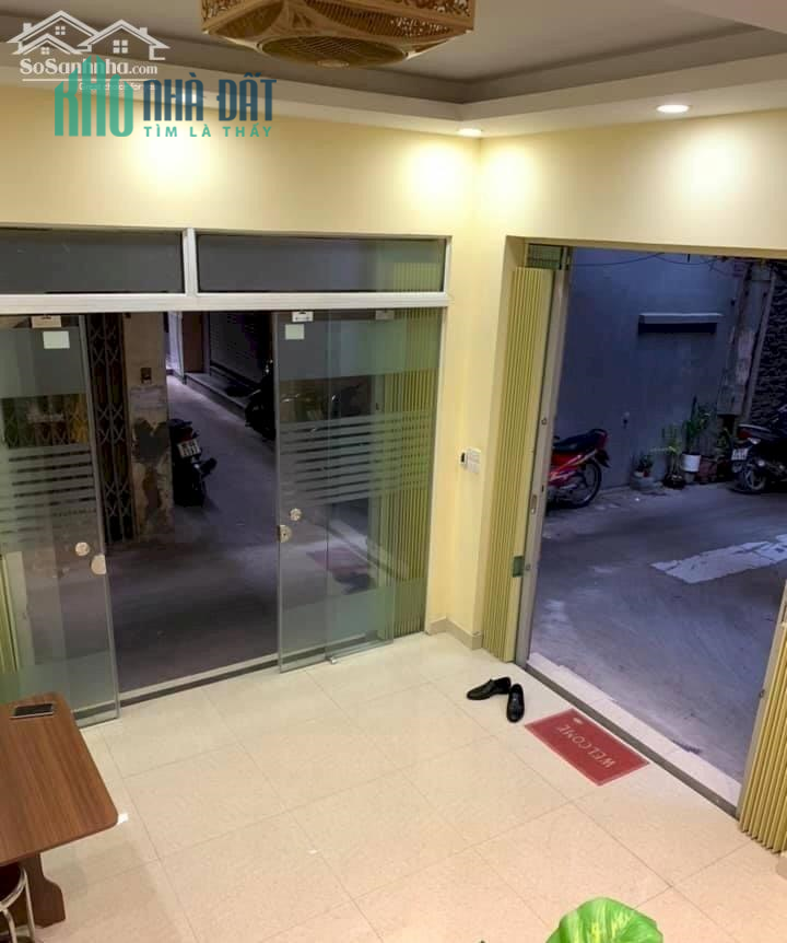 Bán nhà phố Thịnh Hào,Đống Đa,lô góc , Dt 40m2*5tầng,SĐCC, giá chỉ hơn 4tỷ
