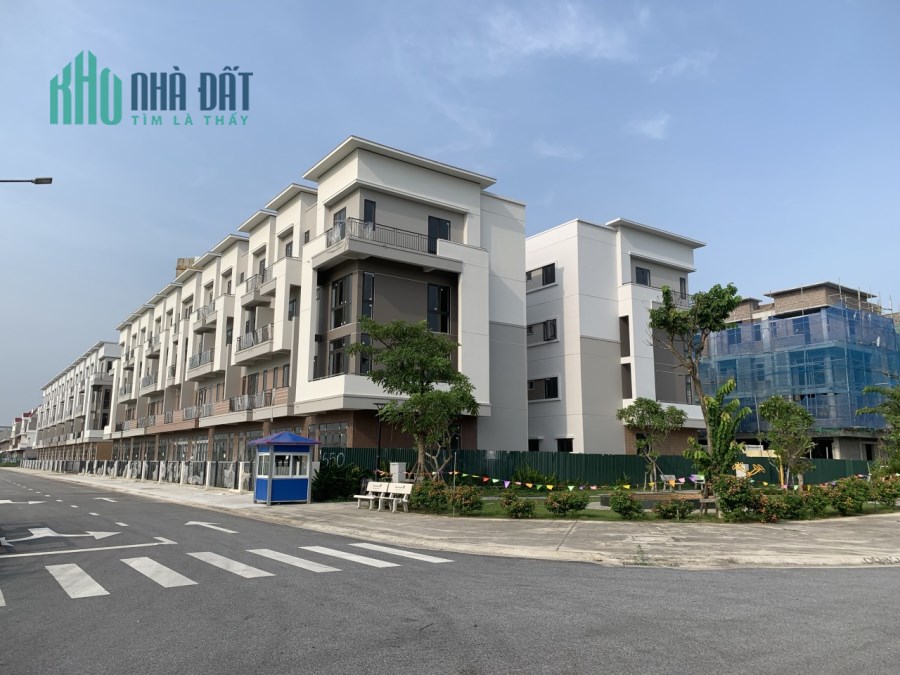 Shophouse 4 tầng kinh doanh tốt giá chỉ hơn 3 tỷ chỉ có ở Centa Diamond VSip