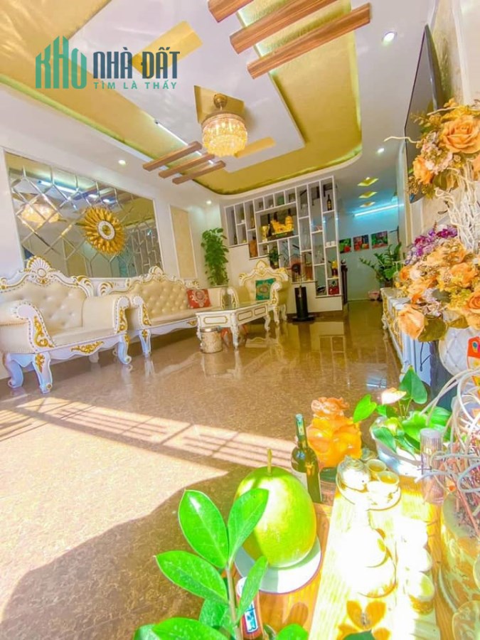 Bán nhà phố Quốc Tử Giám, Đống Đa, ở luôn, 40 m2, 4 tầng, 4 tỷ 1