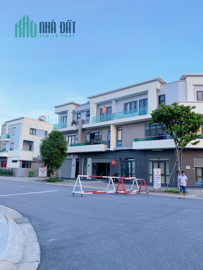 Bán nhà mặt phố đị bộ 26m Centa City,nhà đẹp hiện đại đẳng cấp-0388862359