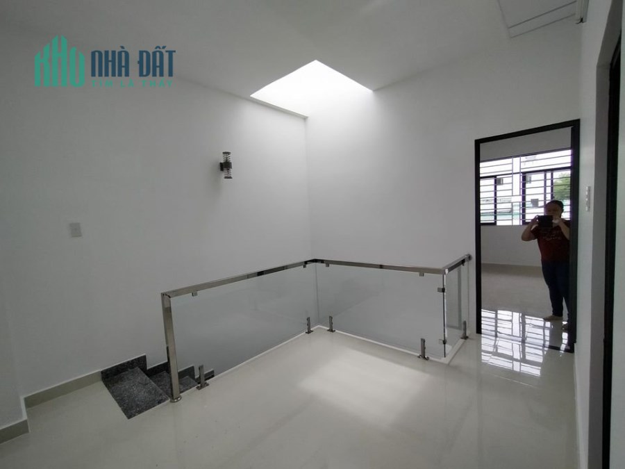 Nhà Xinh Home Garden, đường Đinh Đức Thiện, trên 100m2, nhận nhà ở ngay